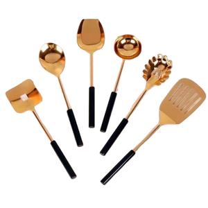 ชุดเสิร์ฟอาหารสแตนเลสขัดเงาสีทองแบบทันสมัยเครื่องเงินด้ามสีดำหรูหราสำหรับร้านอาหารทันสมัย - Product Image 1