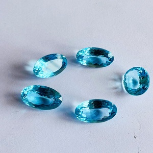 Topaze bleu naturel avec un superbe lustre, loupe de qualité AAA bleu topaze propre, belle couleur, parfait pour tout type de bijoux - Product Image 4