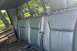 FORD F-150 XLT 4X4 TEXAS EDITION 2020 d'occasion, conduite à gauche/droite - Product Image 2