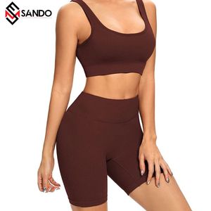 Vente en gros de shorts de yoga de haute qualité pour femmes OEM logo personnalisé taille haute taille XL sans couture spandex pour femmes et filles - Product Image 1