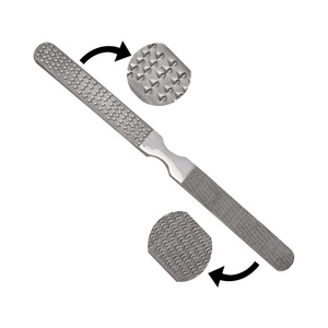 Lima de Pies de Acero Inoxidable de Doble Cara de Primera Calidad, Raspador de Callos para Pedicura, Cuidado de Talones y Eliminación de Piel Muerta - Product Image 1