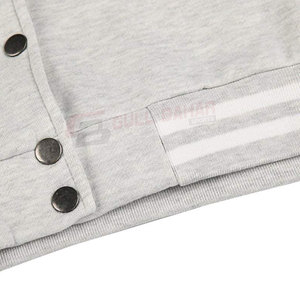 Chaqueta Varsity Elegante para Mujer con Bolsillos Delanteros, Diseño de Color en Contraste, Tejido Transpirable, Estilo Urbano - Product Image 2