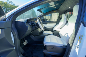 Berline hybride/essence 2.0L 2025, haute vitesse 200 km/h, véhicule compact 4 roues d'occasion prêt à l'exportation, NEDC 401-500 km, 110 kWh - Product Image 5