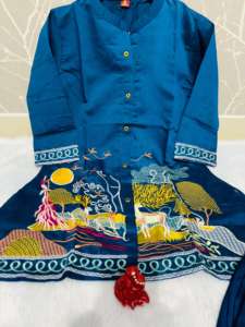 Belle tenue occasionnelle couleur incroyable Style moderne romain soie Kurti Pant & Dupatta avec broderie travail femme mode exportateur - Product Image 3