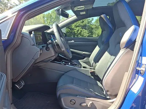 Limpia 2024 Volks-wagen Golf | muy limpio - Product Image 2