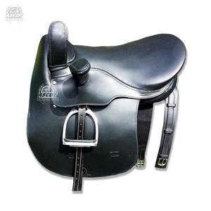 Selle de cheval anglaise personnalisée de qualité supérieure en cuir véritable durable avec ensemble de sangles d'étrier pour selle de course en gros - Product Image 1