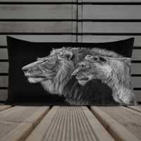 Almohada con Estampado de Pareja de Leones, Decoración Ecológica de Vida Silvestre Majestuosa, Extraíble y Lavable, Adorno Moderno/Vintage para Sofá, Regalo Personalizado