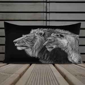Coussin imprimé couple de lions - Cadeau unique pour la grotte de l'homme ou la Saint-Valentin, 36"x36" - 90x90 cm - Product Image 5