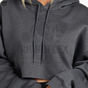 High Street femmes haut court sweat dernière conception couleur unie logo réfléchissant pull à capuche haut court - Product Image 3