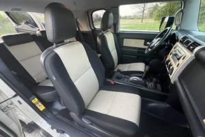 Toyota FJ Cruiser Trail Teams Édition Spéciale 2010 d'occasion (conduite à gauche/droite) - Product Image 6