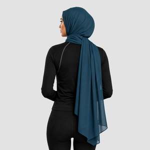 Hiyab Básico GAI Verde Esmeralda con Protección Solar y Máscara - Product Image 2