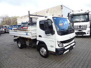 Camion de fret Mitsubishi Fuso Canter 2023, camion-grue, norme Euro 6, moteur diesel 4,2 L, transmission manuelle et système hydraulique - Product Image 3