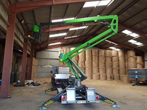 Plataforma Elevadora Hidráulica Autopropulsada Modelo T350, Plataforma de Trabajo de Gran Altura, Altura Máxima de 12 m, Alcance de 11.05 m, Mesa de Trabajo 310 - Product Image 4