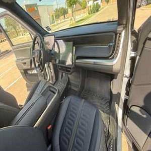 READY DELIVERY 2024 R1S ADVENTURE RIGHT STEERING LEATHER SEATS 360 REAR <b>CAMERA</b> <b>PANORAMIC</b> SUNROOF TURBO AUTOMATIC DARK - Product Image 3