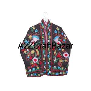 Blouson bomber vintage brodé à la main avec motif floral, en coton tricoté, réversible, écologique, respirant et à séchage rapide - Product Image 3