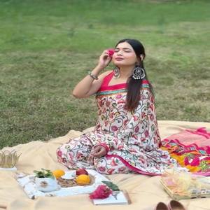 Sari VASTRA COTTAGE de Seda Gajji Pura con Pallu Lagdi Patta, Estampado Bandhej Premium, Ropa Étnica con Blusa Combinada - Product Image 2