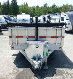 Remolque de Aluminio de Doble Eje con Elevación Hidráulica 7x14 para Transporte Pesado - Product Image 2