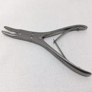 Pince manuelle Rongeur McIndoe à double action Outil orthopédique légèrement incurvé en acier - Product Image 2