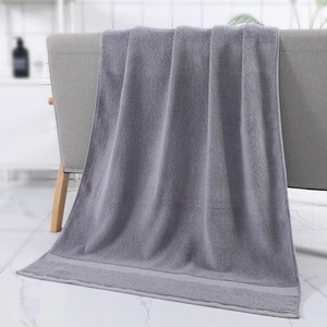 Wholesale Dilpasand Hosiery Luxury Thickened <b>Large</b> Organic Cotton Jacquard Bath Towels 70*140 800g Solid Color Tub <b>Mats</b> - Product Image 6
