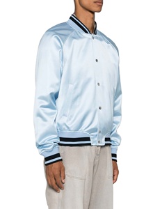 Venta al por mayor de chaqueta universitaria de satén con logotipo personalizado para hombres, transpirable, reversible, Hip Hop, bombardero de béisbol, estilo universitario Letterman - Product Image 5