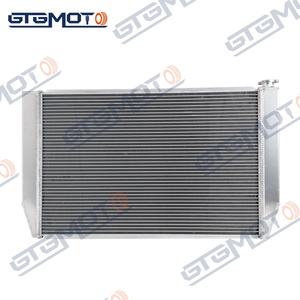 Gggmoto หม้อน้ำอลูมิเนียม4แถวสำหรับ Chevrolet Camaro SS 6.2L V8 2010-2011 - Product Image 2