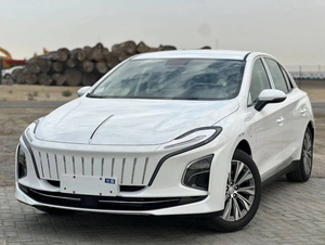 HONGQI E QM5, Auto Eléctrico de Lujo con Autonomía NEDC de 501-600 km y Batería de 90-110 kWh - Product Image 5