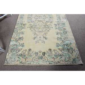 Alfombra Vintage de 4.5x7.8 pies, Alfombra Turca, Alfombra Marroquí Azul y Blanca - Product Image 5