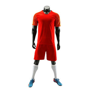 2025 personalizado Jersey camiseta de fútbol sublimación Uniforme De jugador de fútbol ropa de fútbol Traduzir niños conjunto de camisetas de fútbol - Product Image 3