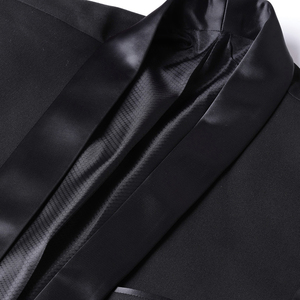 ชุดสูทผู้ชายแบบขายส่ง ผ้าทึบ สำหรับเจ้าบ่าว งานแต่งงาน ชุดทักซิโด้ กระดุมสองเม็ด สั่งตัดได้ ผ้าโพลีเอสเตอร์ 100% กันยับ - Product Image 6