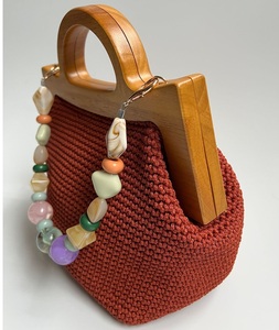 Sacs à main en coton faits à la main à la mode pour dames avec bretelles réglables et matière lavable pour un look élégant - Product Image 2