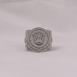 แหวนเพชรฮิปฮอปผู้ชายแบบตัดกลมหรูหรา10kt สีทองโมอิสซาไนท์พร้อมมงกุฎใหม่อินเทรนด์แหวนสไตล์ฮิปฮอป - Product Image 1