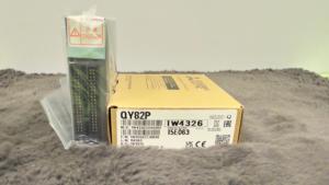 Pour le module de sortie PLC d'origine Mitsubishi QY82P CPU de contrôle industriel pour la programmation PLC - Product Image 2