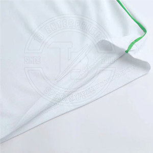 Vente en gros d'uniformes de football respirants grande taille pour hommes ensembles durables confortables et à la mode - Product Image 3