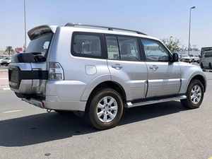 Mitsubishi Pajero Montero GLS 3.5L Gasolina Automático USADO EN EXCELENTES CONDICIONES - Product Image 4