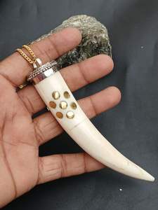 Collar con Colgante Estilo Amor Pulido a Mano con Hueso y Cuerno de Búfalo Real, Joyería de la India - Product Image 2
