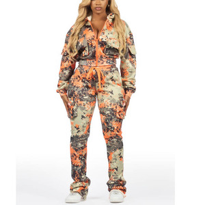 Conjunto Deportivo para Mujer, Corte Ajustado, Tela Elástica, Sudadera con Capucha y Pantalones para un Estilo de Vida Moderno y Activo - Product Image 2