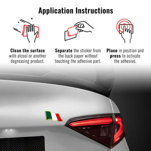 Adesivo per Auto con Bandiera Italiana 3D al Vento, Design Unico Personalizzabile - Product Image 3