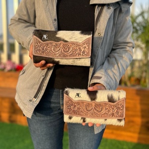 Nuevo elegante estilo occidental pelo en ocultar Piel de cuero embrague mujeres diseñado monedero Venta caliente cuero con cremallera billetera - Product Image 1