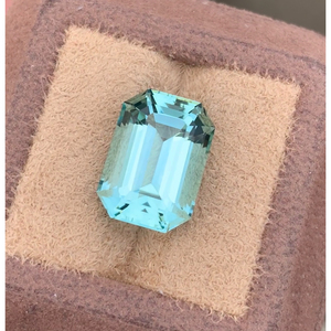 Aigue-marine naturelle vert-bleuâtre de qualité supérieure, taille émeraude, 13,87 CT, avec effet lumineux, provenant du Mozambique, pour la fabrication de bijoux - Product Image 3