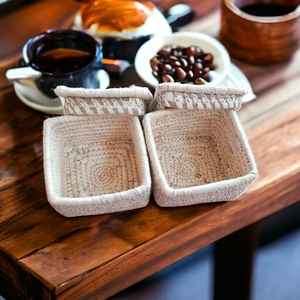 Panier de rangement de coin de cuisine carré en herbe sabai naturel fait à la main écologique boîtes de rangement pour la maison ensemble 2 pour épices aux herbes - Product Image 2