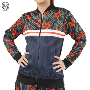 Venta al por mayor Trajes de sudor Ropa deportiva para mujer Trajes deportivos para correr Ropa deportiva Gimnasio Chándal Mujeres Crop Top Chándal Conjunto - Product Image 2