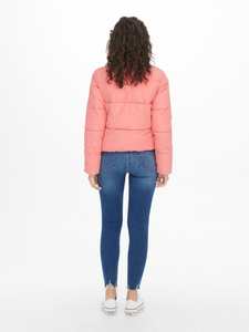 Nouveau design Dernière arrivée Logo personnalisé Veste matelassée respirante en tricot pour femmes avec chapeau détachable Hiver - Product Image 2