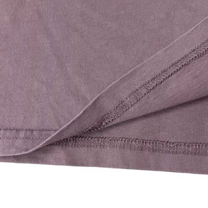 Vente en gros 200 grammes de t-shirt à col rond décontracté pour hommes en tricot délavé avec logo personnalisé imprimé courte longueur unisexe style uni conception vierge - Product Image 6