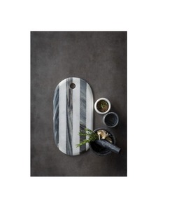 Tabla de cortar de mármol hecha a mano con aspecto pulido de primera calidad, ideal para cocinas de lujo, platos gourmet para cocinar y servir - Product Image 4