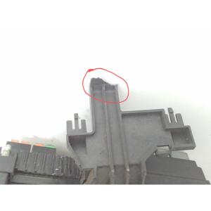 Boîtier de commande porte-fusibles MERCEDES Classe R W251 A1645402372 OM 642.950 Diesel 3000 (05>) - Product Image 2