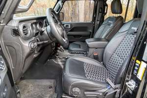 Nuevo Jeep Gladiator Overland 2023, SUV 4x4, Motor Turbo de 6.1-8L, Transmisión Automática, Techo Corredizo, Faros LED - Product Image 2