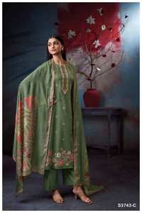 Catálogo completo de Salwar Kameez con estampado de algodón satinado Premium para colección de ropa de fiesta Tarifa al por mayor para ropa india y pakistaní - Product Image 3