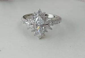 แหวนเพชรโมอิสซาไนต์เงินแท้ 925 ของขวัญสำหรับงานแต่งงาน/งานหมั้น - Product Image 2