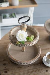 Support à Dessert Vintage en Bois à 2 Niveaux avec Poignée Métallique, Bordure Perlée Élégante, Présentoir Robuste pour Gâteaux, Biscuits, Collations, Décoration Intérieure - Product Image 3