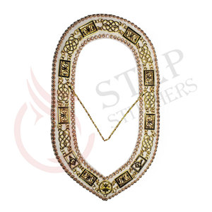 Collar de cadena con diamantes de imitación, Collar de cadena de oro/plata en terciopelo rojo - Product Image 3